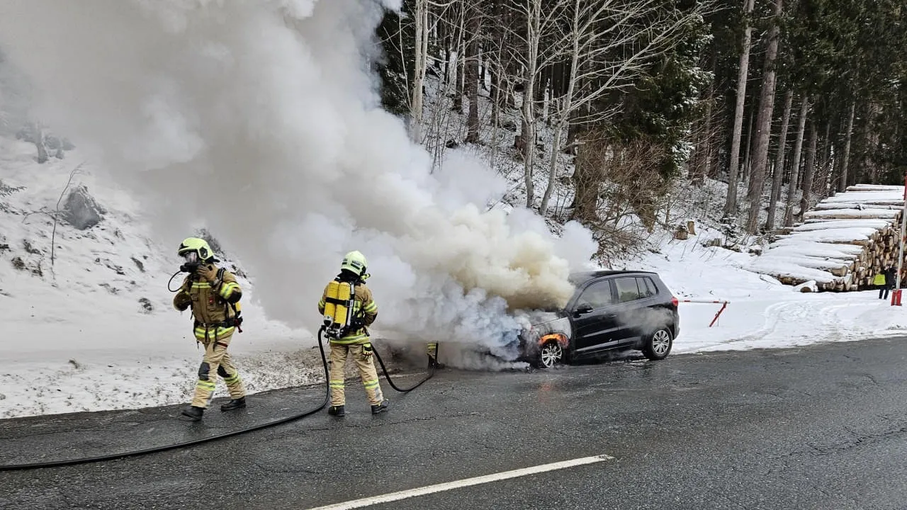 Fahrzeugbrand-in-Jochberg