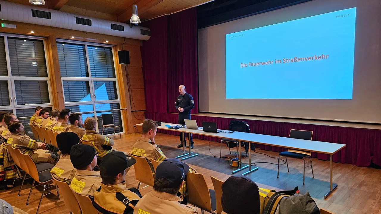 20241127_vrschulung_kirchdorf_8.jpg